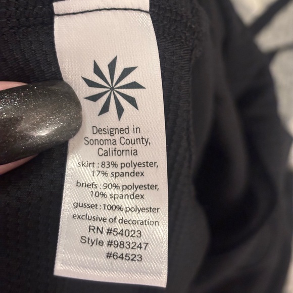 Athleta Small Black Mini Workout Skirt With Built In Shorts - Picture 10 of 11